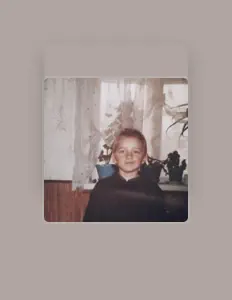 Ouve 22ionn, vê vídeos de música, lê a biografia, vê as datas da digressão e muito mais!