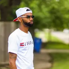 Hör dir Doa Blessed an, schau dir Musikvideos an, lies die Biografie, finde Tourdaten und mehr!