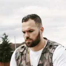 Dengarkan Chris Sayer, tonton video musik, baca bio, lihat tanggal tur & lainnya!
