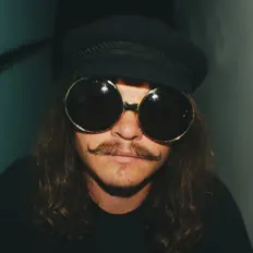 Ακούστε περιεχόμενο από Craig Lucid, παρακολουθήστε μουσικά βίντεο, διαβάστε το βιογραφικό, δείτε ημερομηνίες περιοδείας, και πολλά ακόμη!