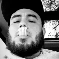 Ouça McDr1p, assista a videoclipes, leia a biografia, veja as datas das turnês e mais!