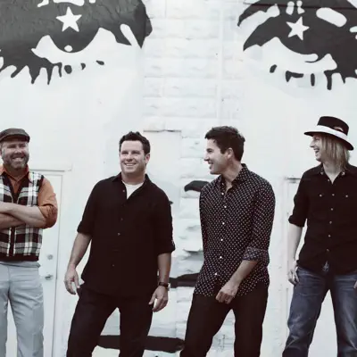 Listen to Four Star Riot, watch music videos, read bio, see tour dates & more!
