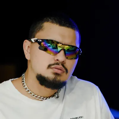 Listen to Elvis Mankada, watch music videos, read bio, see tour dates & more!