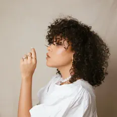 收听 Aimee Kelly、观看音乐视频、阅读小传、查看巡演日期等 ！