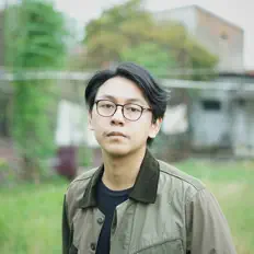 收听 Antartika、观看音乐视频、阅读小传、查看巡演日期等 ！