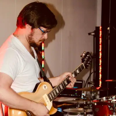 Listen to Kyle Wright, watch music videos, read bio, see tour dates & more!