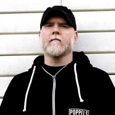 Ouve Cipher System, vê vídeos de música, lê a biografia, vê as datas da digressão e muito mais!