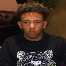 Écoutez A.L.E.X.O, regardez des vidéoclips, lisez la biographie, consultez les dates de tournée et plus encore !