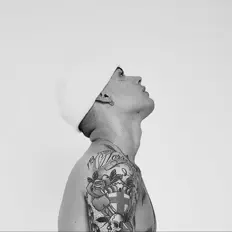 Poslechněte si interpreta Andy NoLove, sledujte hudební videa, přečtěte si životopis, podívejte se na data turné a další informace.