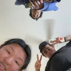 Ascolta SZN, guarda video musicali, leggi la biografia, vedi le date del tour & altro!