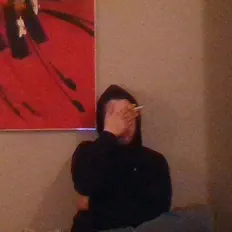 Echo सुनें, म्यूज़िक वीडियो देखें, बायो पढ़ें, दौरे की तारीखें और बहुत कुछ देखें!