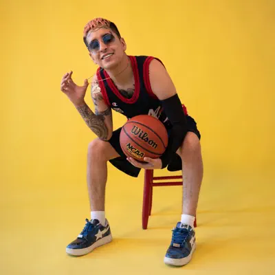 Listen to Rojas On The Beat, watch music videos, read bio, see tour dates & more!