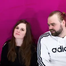 Luister naar Bombyx Lori, bekijk muziekvideo's, lees de bio, bekijk de tourdata, en meer!