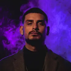 Ascolta Eyeamroi, guarda video musicali, leggi la biografia, vedi le date del tour & altro!