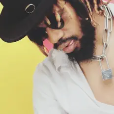 Listen to Evokaycee, watch music videos, read bio, see tour dates & more!