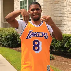 Taf을(를) 듣고, 뮤직 비디오를 보고, 약력을 읽고, 투어 일정 등을 확인하세요!