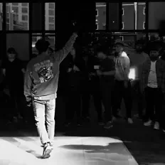 Escucha a kalakarr, mira videos musicales, lee su biografía, consulta las fechas de las gira y más.