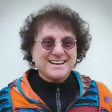 Poslechněte si interpreta Silvio Brito, sledujte hudební videa, přečtěte si životopis, podívejte se na data turné a další informace.