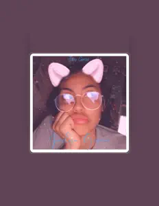 Poslechněte si interpreta June Garcia, sledujte hudební videa, přečtěte si životopis, podívejte se na data turné a další informace.