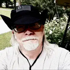 Listen to Ur S Man, watch music videos, read bio, see tour dates & more!