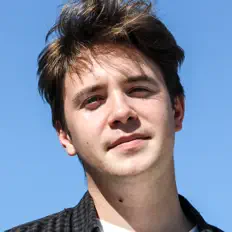 Luister naar Dxlin, bekijk muziekvideo's, lees de bio, bekijk de tourdata, en meer!