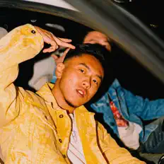 Ascolta Yuhao Wu, guarda video musicali, leggi la biografia, vedi le date del tour & altro!