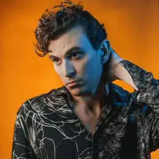 Listen to Chris Kelly, watch music videos, read bio, see tour dates & more!