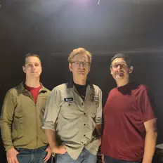 Listen to 20 Minute Mission, watch music videos, read bio, see tour dates & more!