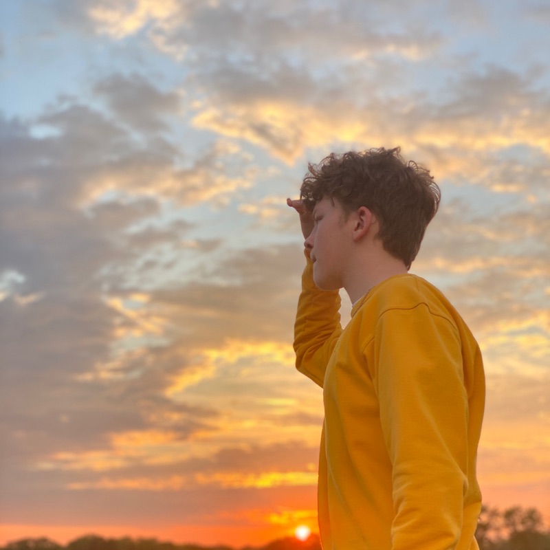 Ridgevol & Galaxy Ghost - Hurting My Soul