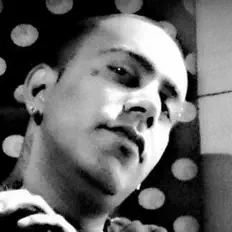 Ouça Young Soorma, assista a videoclipes, leia a biografia, veja as datas das turnês e mais!