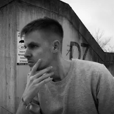 收听 STZY、观看音乐视频、阅读小传、查看巡演日期等 ！