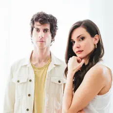 Listen to Cadeaux, watch music videos, read bio, see tour dates & more!