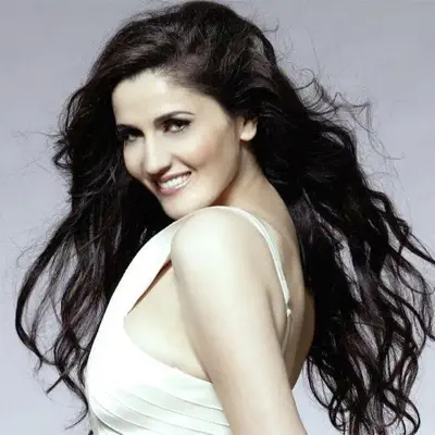 Listen to İlhamə Qasımova, watch music videos, read bio, see tour dates & more!