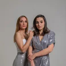 Nene: песни, клипы, биография, даты выступлений и многое другое.