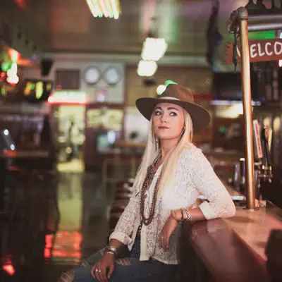 Listen to Olivia Harms, watch music videos, read bio, see tour dates & more!