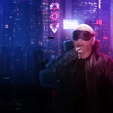 聆聽 Discotek、觀看音樂影片、閱讀小傳、查看巡演日期等！