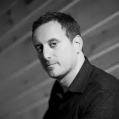 Jeremy Manasiaを聴いたり、ミュージックビデオを鑑賞したり、経歴やツアー日程などを確認したりしましょう！