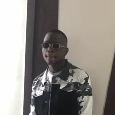 Listen to Olawale Maro, watch music videos, read bio, see tour dates & more!