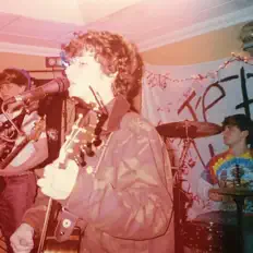 Écoutez JetLag the Band, regardez des vidéoclips, lisez la biographie, consultez les dates de tournée et plus encore !