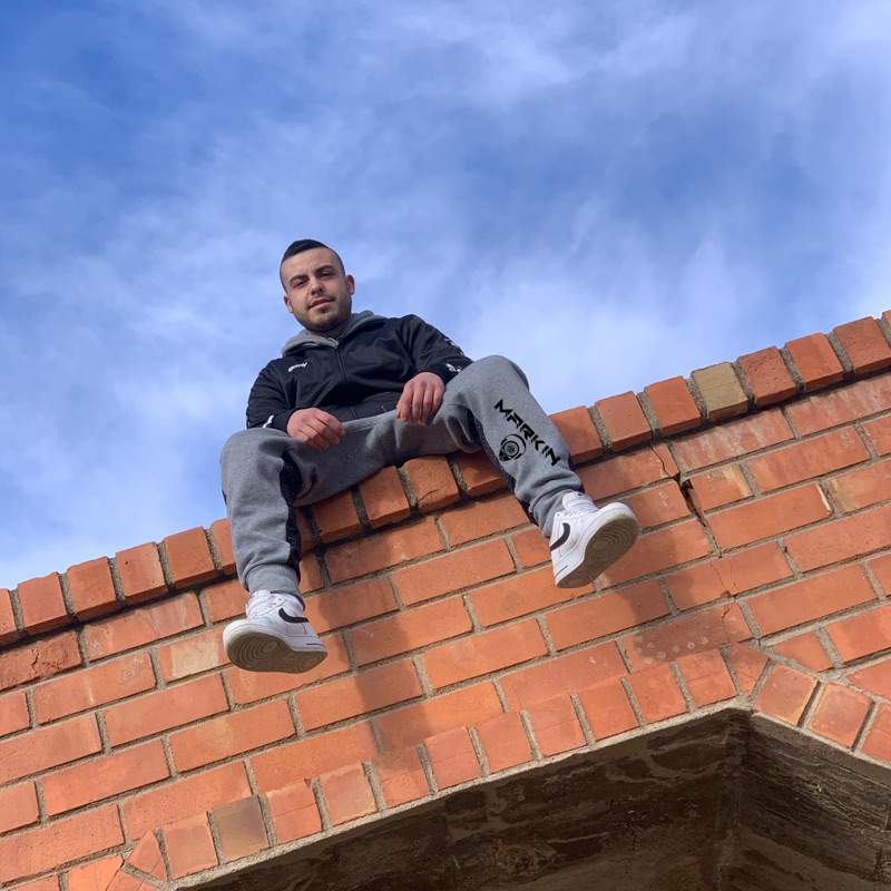 Markin' - Alone