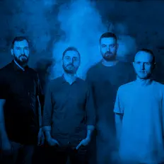 Ouça РОЛЛЕРКОСТЕР, assista a videoclipes, leia a biografia, veja as datas das turnês e mais!