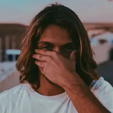 Listen to Paolo Vanoni, watch music videos, read bio, see tour dates & more!