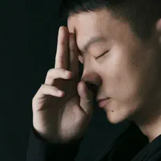 聆聽 Beatreker、觀看音樂影片、閱讀小傳、查看巡演日期等！