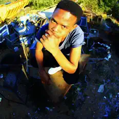 收听 Lerofo、观看音乐视频、阅读小传、查看巡演日期等 ！