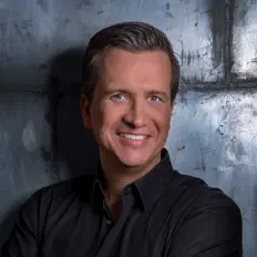 Listen to Quincy, watch music videos, read bio, see tour dates & more!