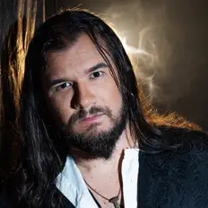 收听 Daniel Pinho、观看音乐视频、阅读小传、查看巡演日期等 ！