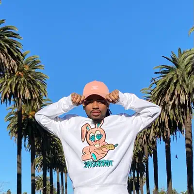Listen to Billion Buggage, watch music videos, read bio, see tour dates & more!