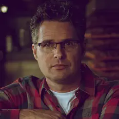 Escucha a Dan Wheeler, mira videos musicales, lee su biografía, consulta las fechas de las gira y más.
