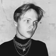 Poslechněte si interpreta OBYEBOY, sledujte hudební videa, přečtěte si životopis, podívejte se na data turné a další informace.