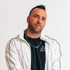 PelloMar: песни, клипы, биография, даты выступлений и многое другое.